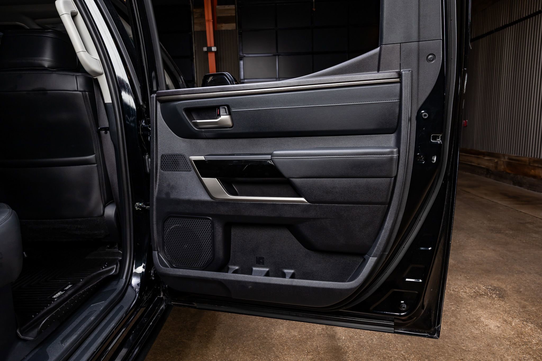 Used 2023 Toyota Tundra Limited image 37