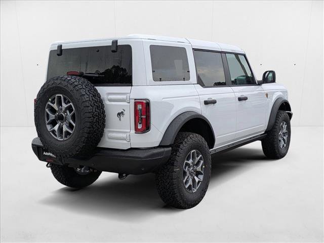 New 2025 Ford Bronco Badlands image 8
