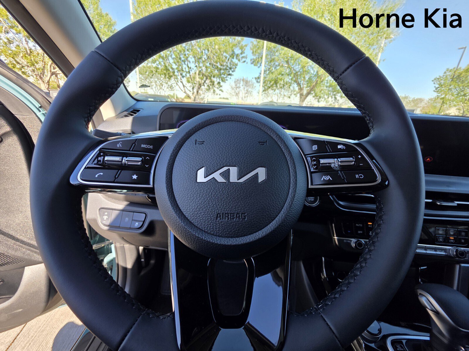 New 2026 Kia Seltos S image 16