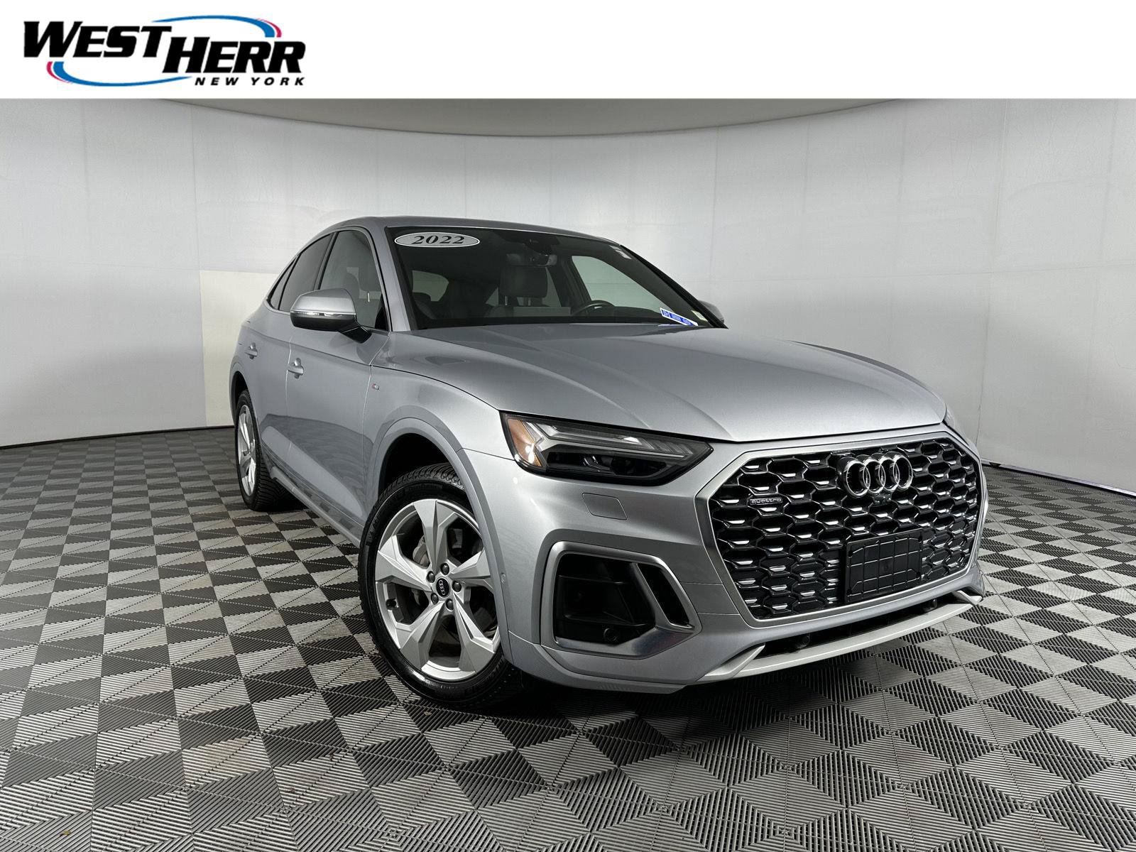 Used 2022 Audi Q5 2.0T Prestige w/ Prestige Package AWD/4WD image 1