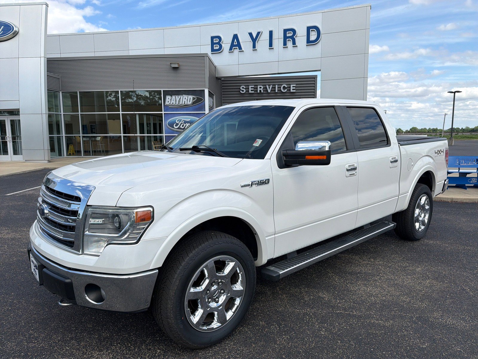 Used 2014 Ford F150 Lariat w/ Equipment Group 502A Luxury AWD/4WD image 1
