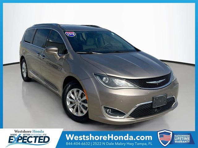 Used 2018 Chrysler Pacifica Touring-L Plus w/ Advanced Safetytec Group FWD video 1