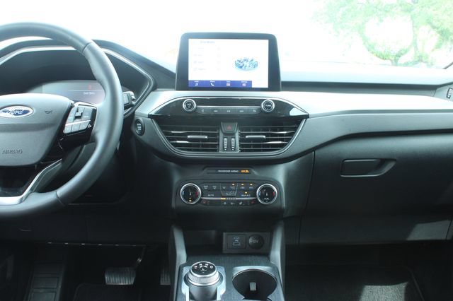 Used 2023 Ford Escape Active AWD/4WD image 17