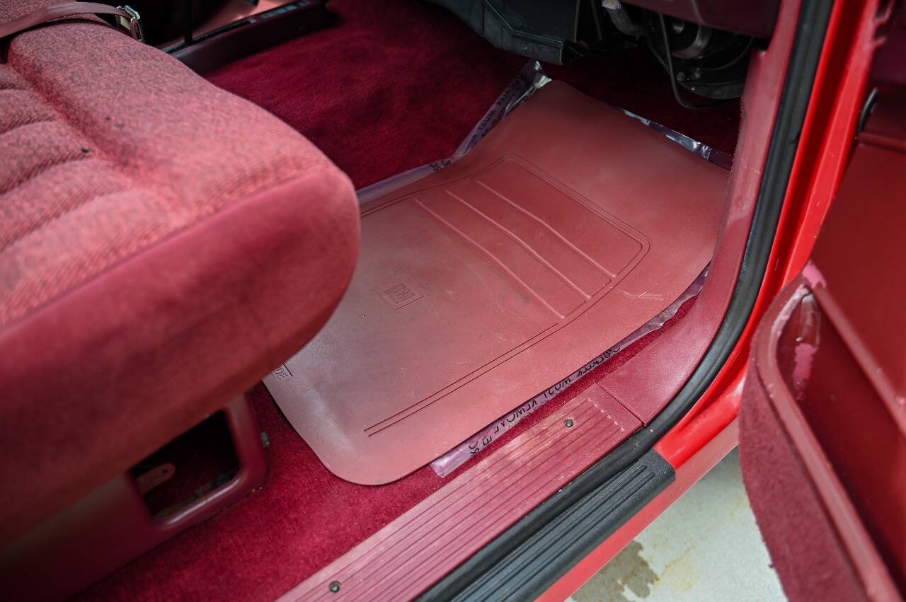 Used 1989 Chevrolet Silverado 1500 4x4 Regular Cab image 96