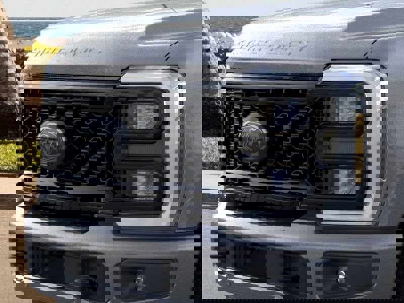 New 2026 Ford F250 Lariat w/ Black Appearance Package image 33