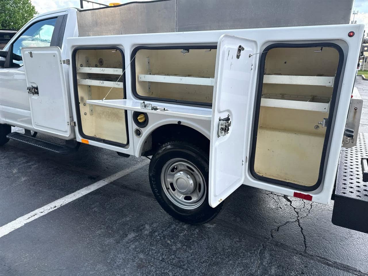Used 2018 Ford F250 XL w/ Power Equipment Group RWD image 18