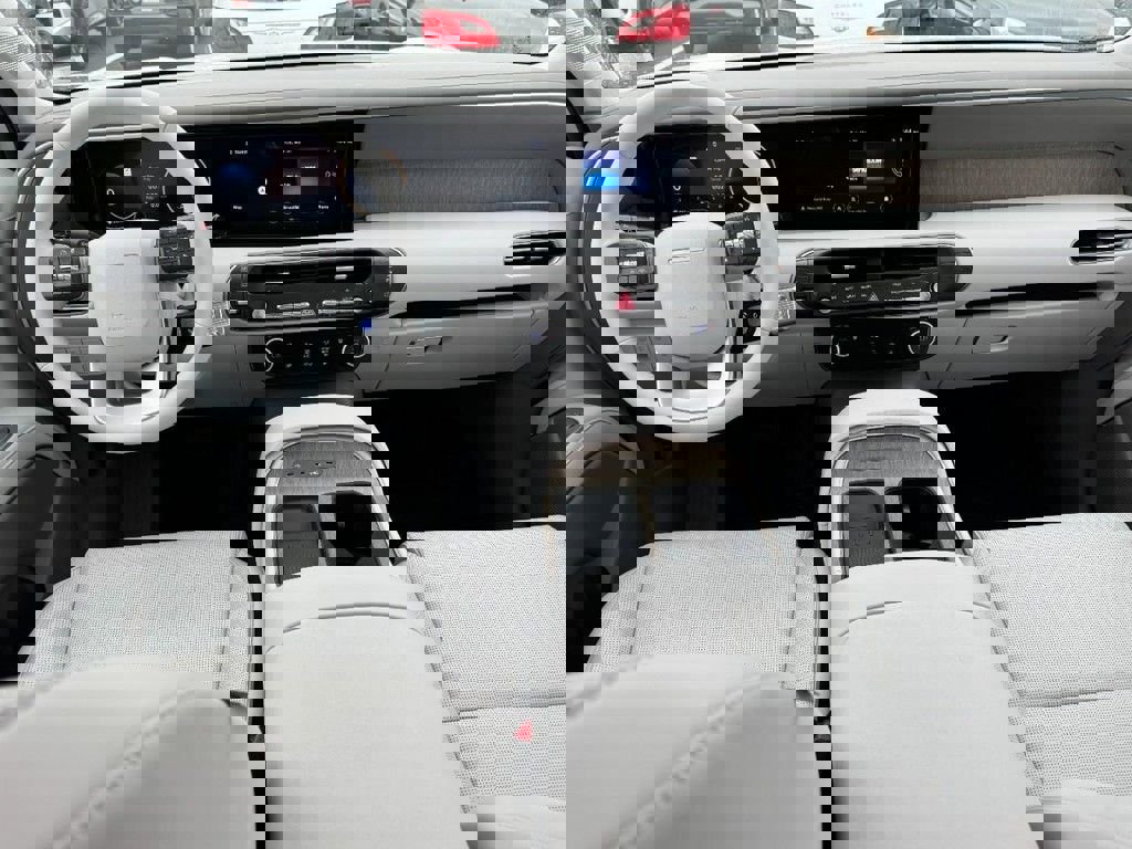 Certified 2026 Hyundai Palisade SEL image 13