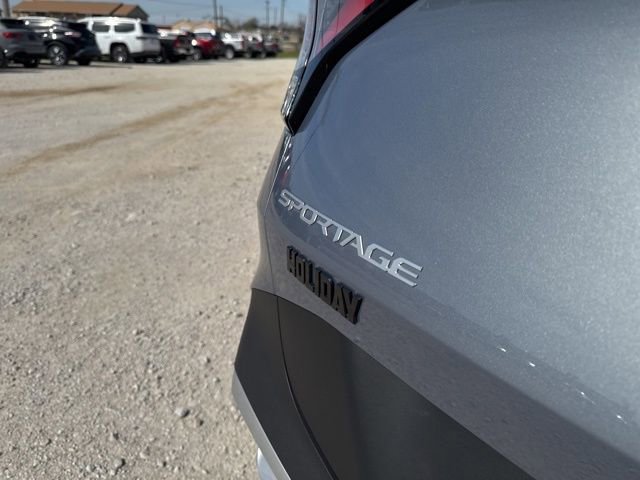 Used 2025 Kia Sportage EX image 10