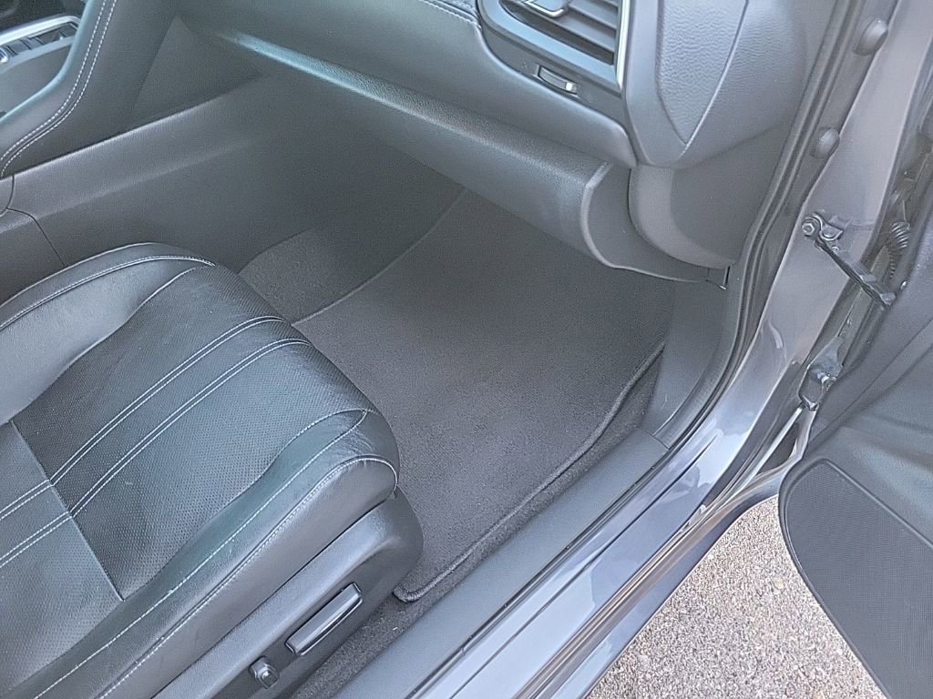 Used 2019 Honda Insight Touring image 41