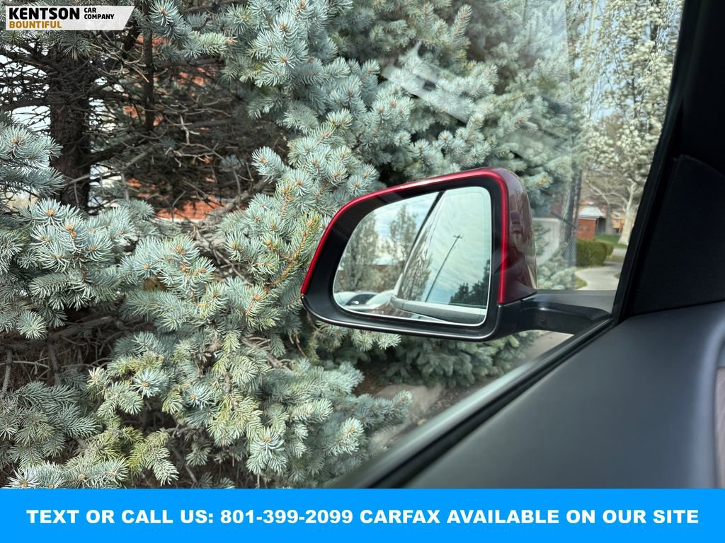 Used 2024 Tesla Model Y Long Range image 19