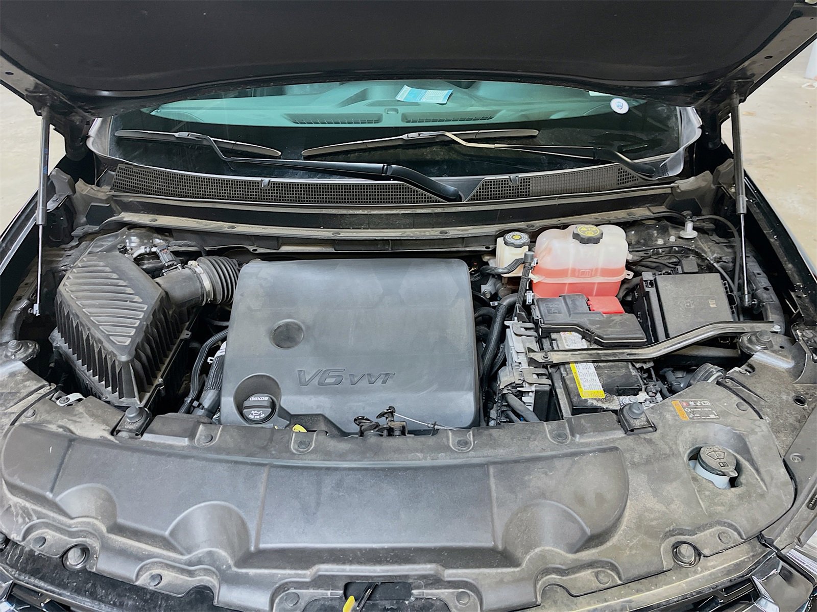 Used 2023 Chevrolet Traverse Premier w/ LPO, 'HIT The Road' Package image 34