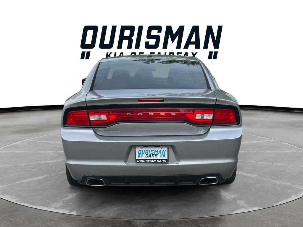 Used 2014 Dodge Charger R/T RWD image 5
