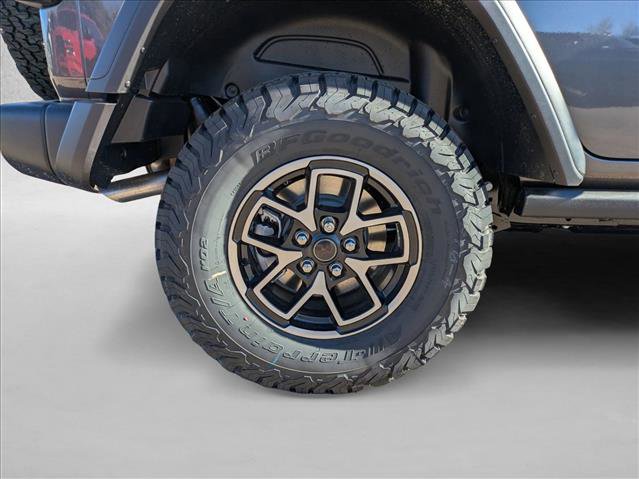 New 2026 Jeep Wrangler Unlimited Rubicon w/ Technology Group image 16