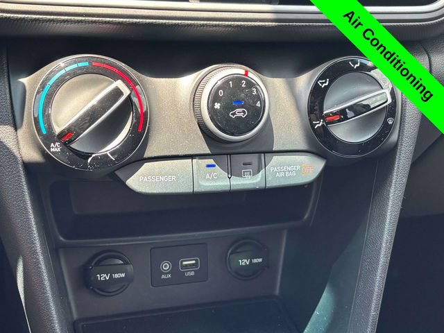 Used 2018 Hyundai Kona SEL FWD image 18
