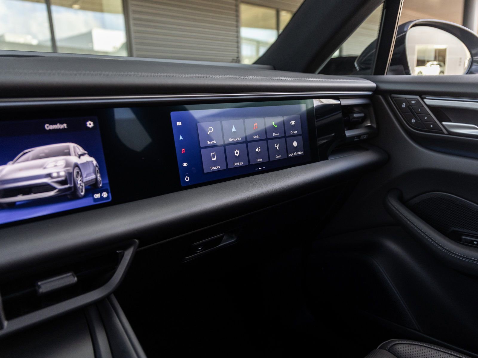 New 2025 Porsche Macan 4S Electric image 32