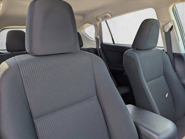Used 2018 Toyota RAV4 LE w/ All Weather Liner Package FWD image 19