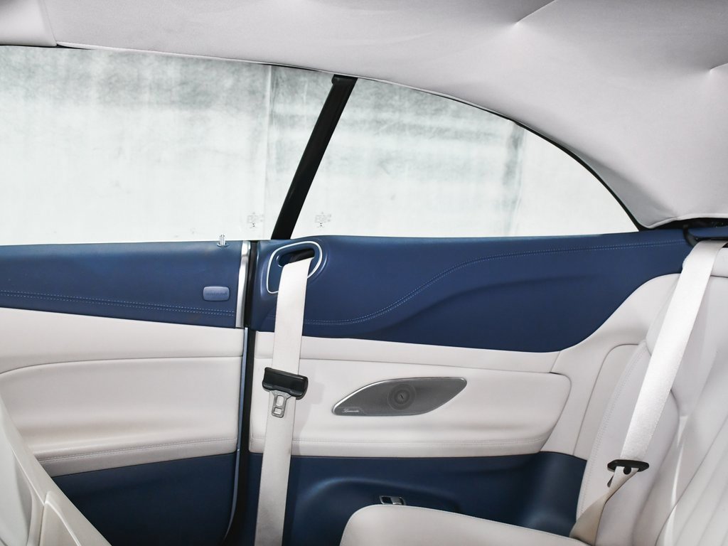 Used 2019 Mercedes-Benz E 450 4MATIC Cabriolet image 53