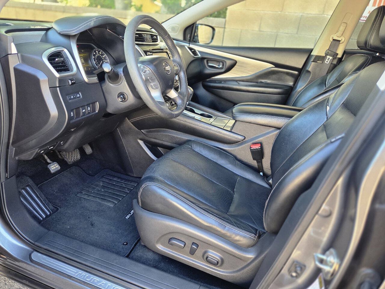 Used 2015 Nissan Murano Platinum w/ Platinum Technology Package FWD image 12