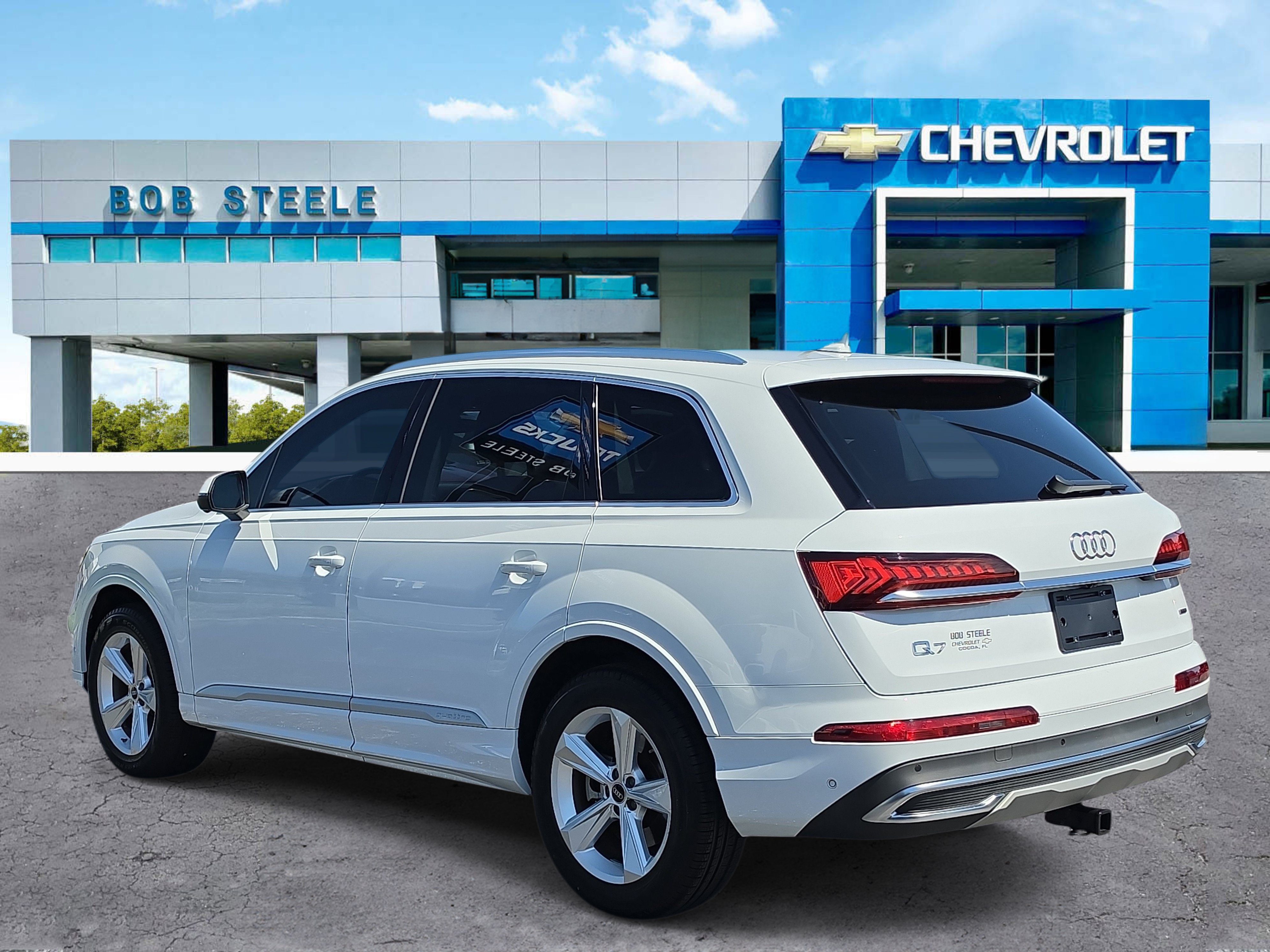 Used 2023 Audi Q7 2.0T Premium AWD/4WD image 3