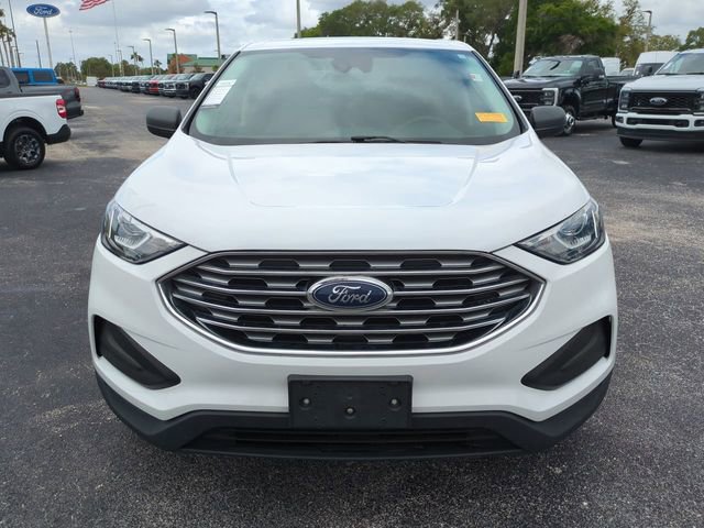 Certified 2021 Ford Edge SE image 3