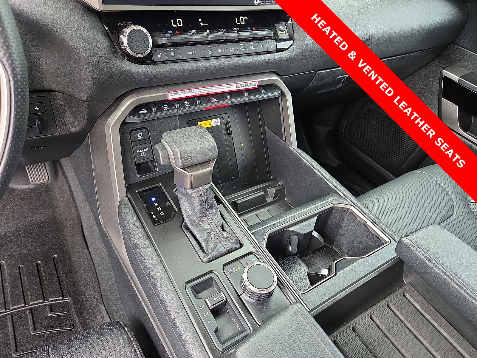 Used 2024 Toyota Tundra Limited AWD/4WD image 25