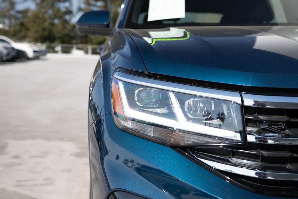 Used 2023 Volkswagen Atlas Cross Sport SEL Premium R-Line image 20