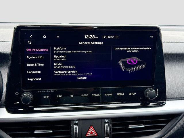 Used 2024 Kia Forte GT-Line w/ GT-Line Premium Package image 14