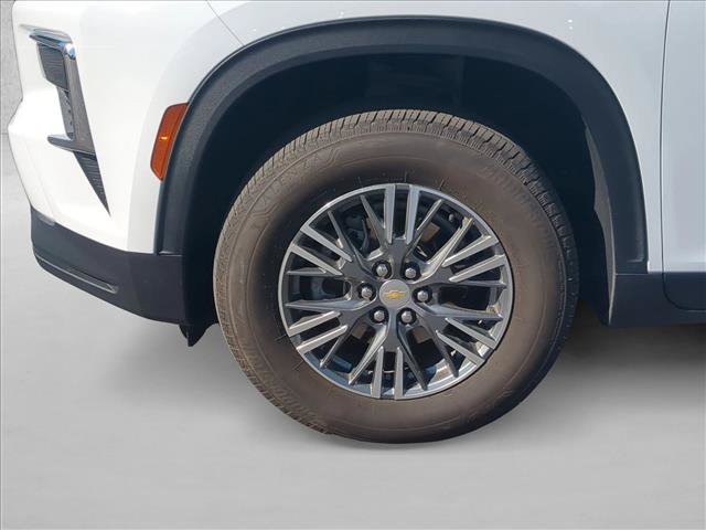 Used 2024 Chevrolet Traverse LT w/ LPO, Floor Liner Package FWD image 25