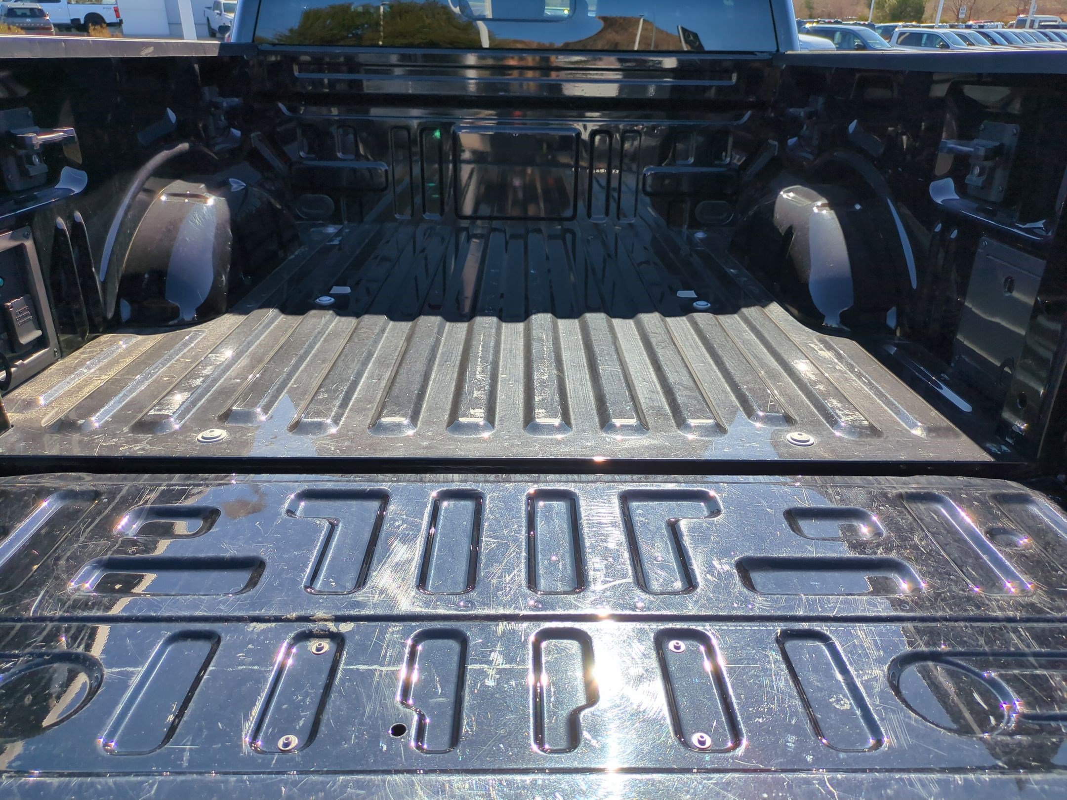 Used 2025 Ford F150 Tremor w/ Tow/Haul Package image 29