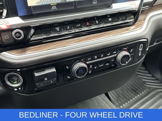 Used 2025 Chevrolet Silverado 2500 LT w/ Convenience Package image 7