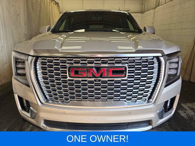 Used 2021 GMC Yukon XL Denali w/ Denali Ultimate Package AWD/4WD image 3