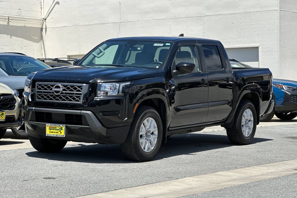 Used 2022 Nissan Frontier SV w/ Technology Package RWD image 8