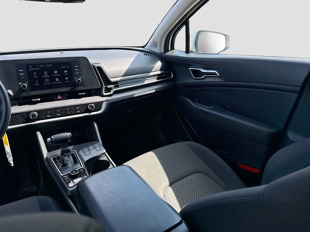 Used 2024 Kia Sportage LX image 22