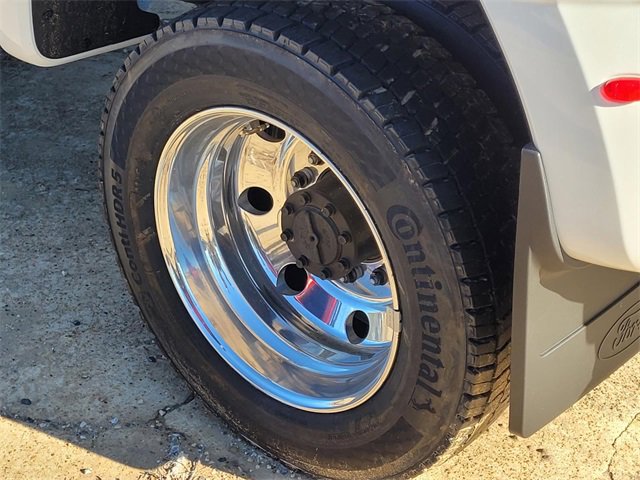 New 2026 Ford F450 Lariat image 5