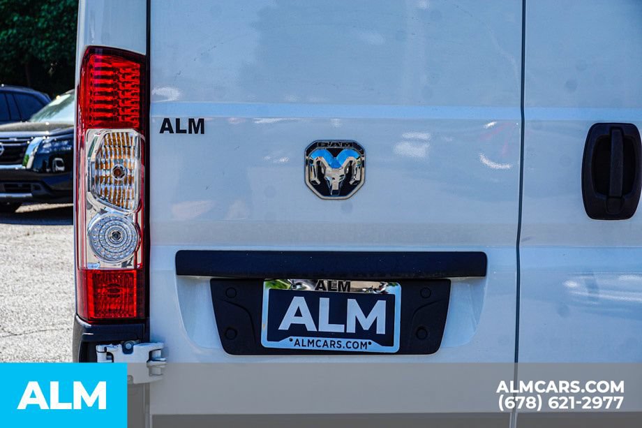 Used 2025 RAM ProMaster 2500 w/ Convenience Group FWD image 14