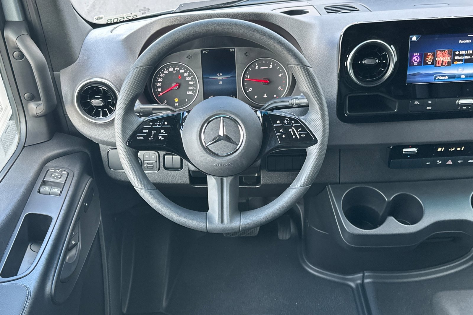 New 2025 Mercedes-Benz Sprinter 2500 image 13