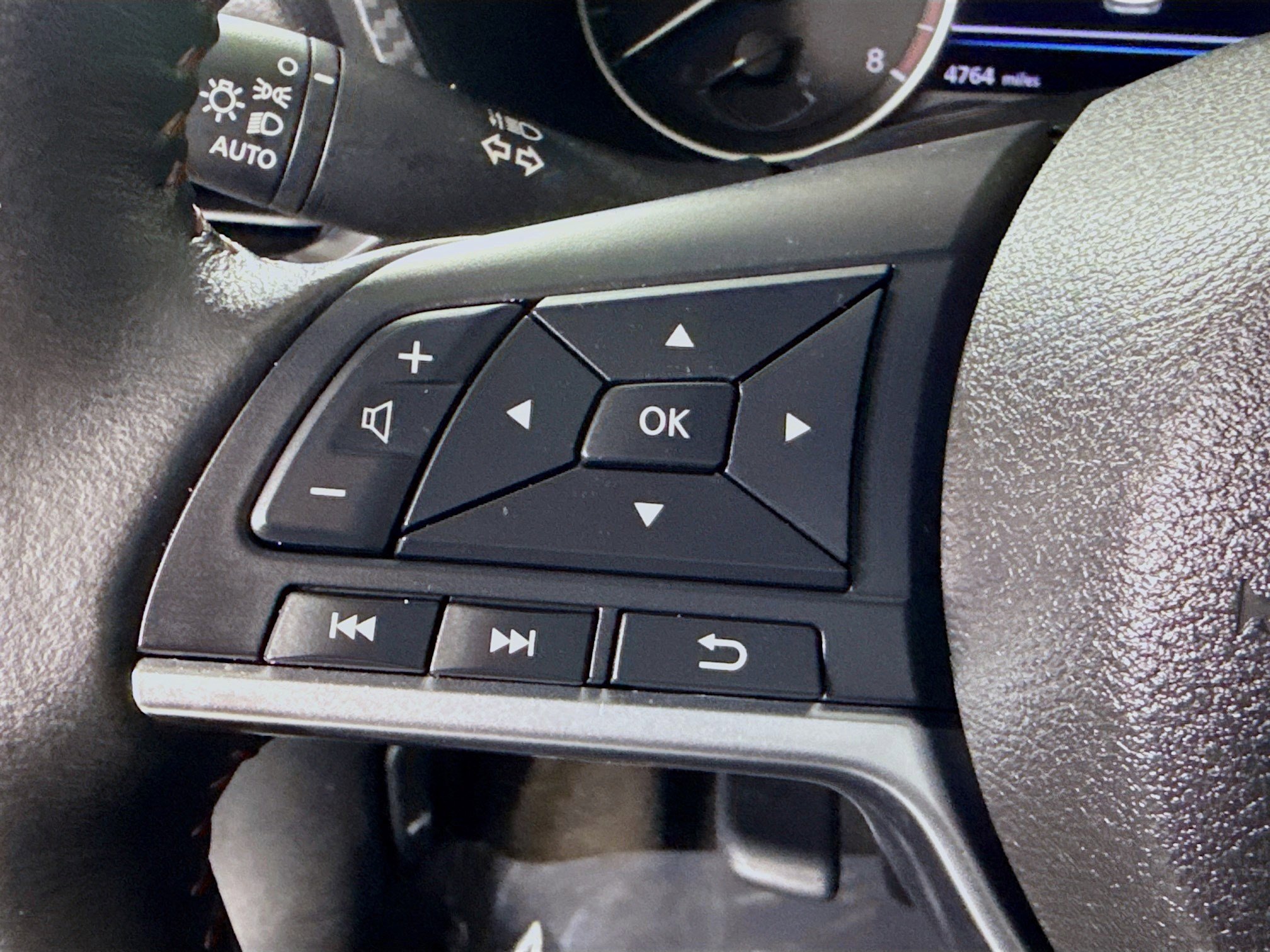 Used 2024 Nissan Sentra SR image 14