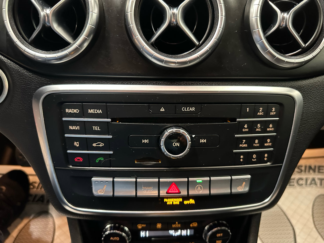 Used 2018 Mercedes-Benz CLA 250 4MATIC image 19