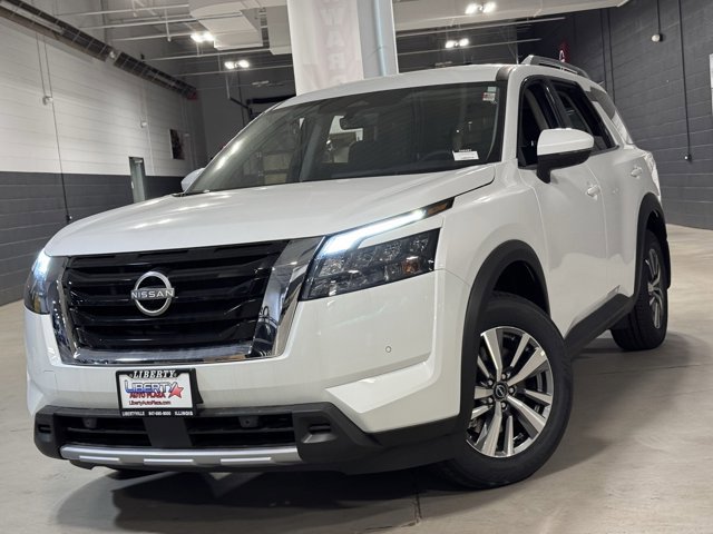 New 2025 Nissan Pathfinder SL image 32