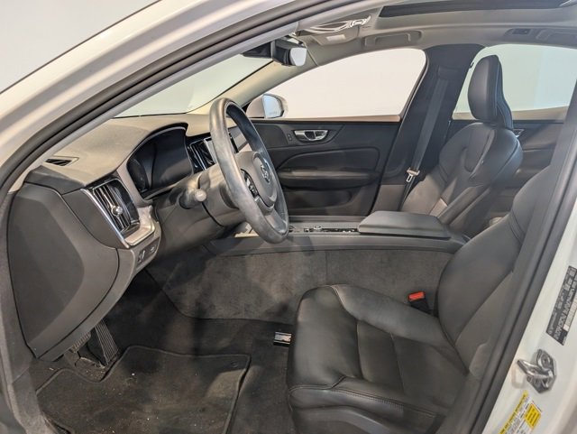 Used 2020 Volvo S60 T5 Momentum w/ Protection Package Premier image 12