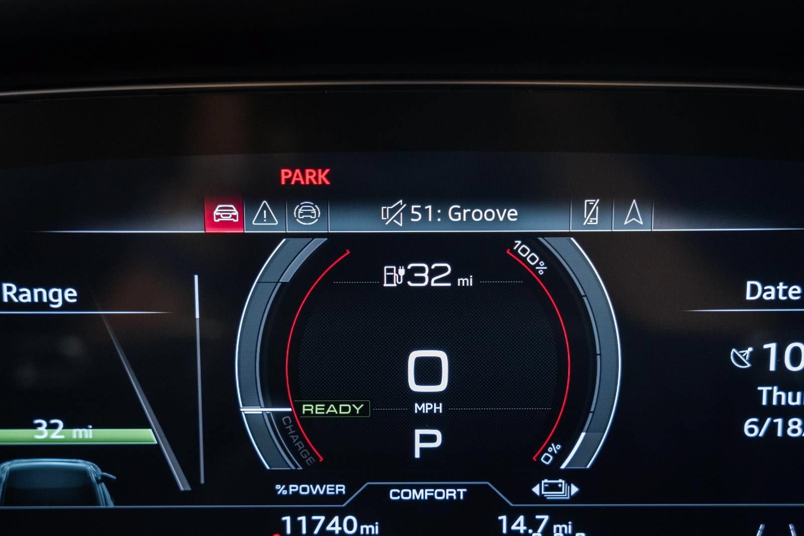 Used 2024 Audi RS e-tron GT w/ Carbon Performance Package AWD/4WD image 39