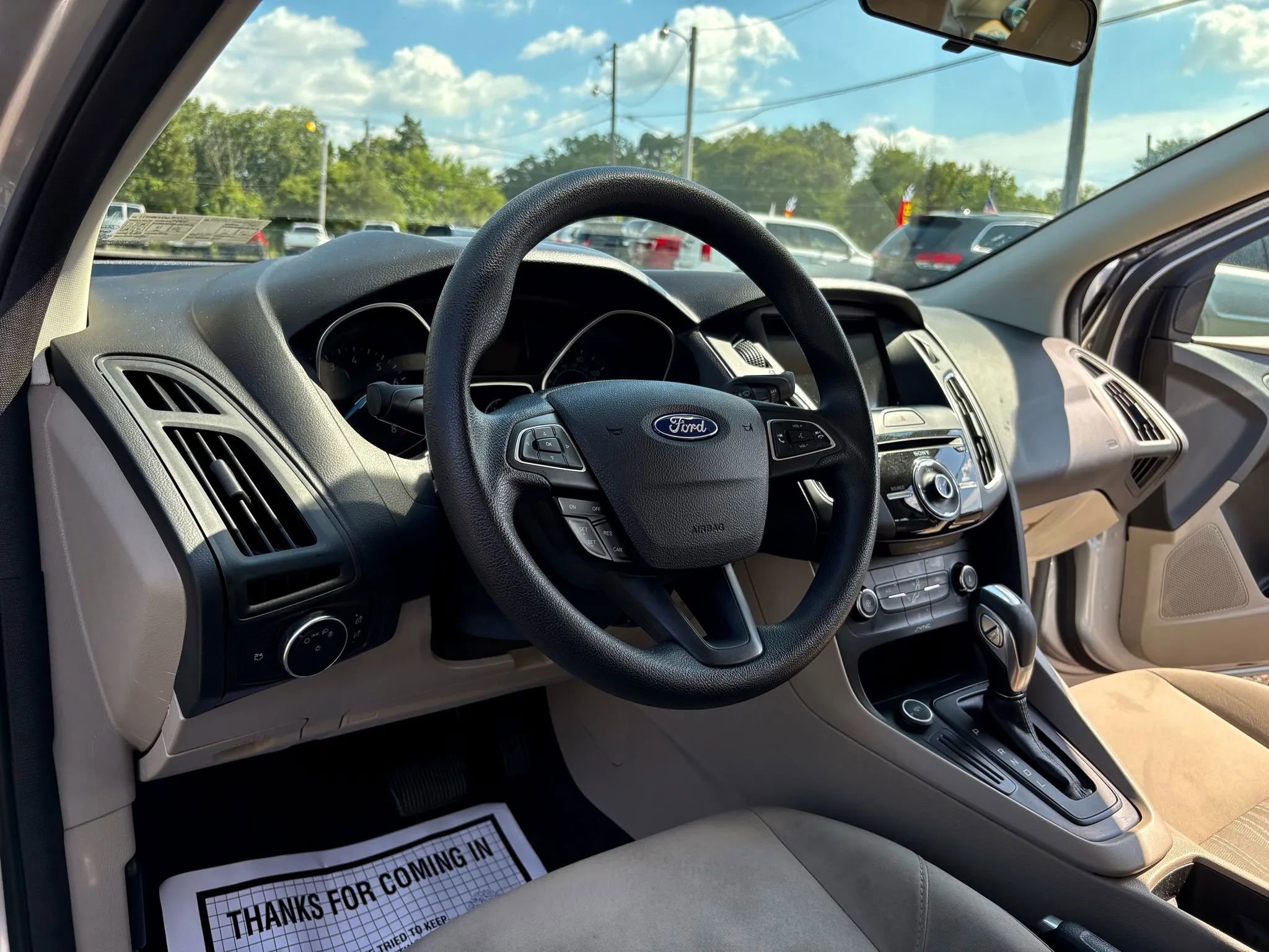 Used 2016 Ford Focus SE w/ SE Power Seat Package image 15