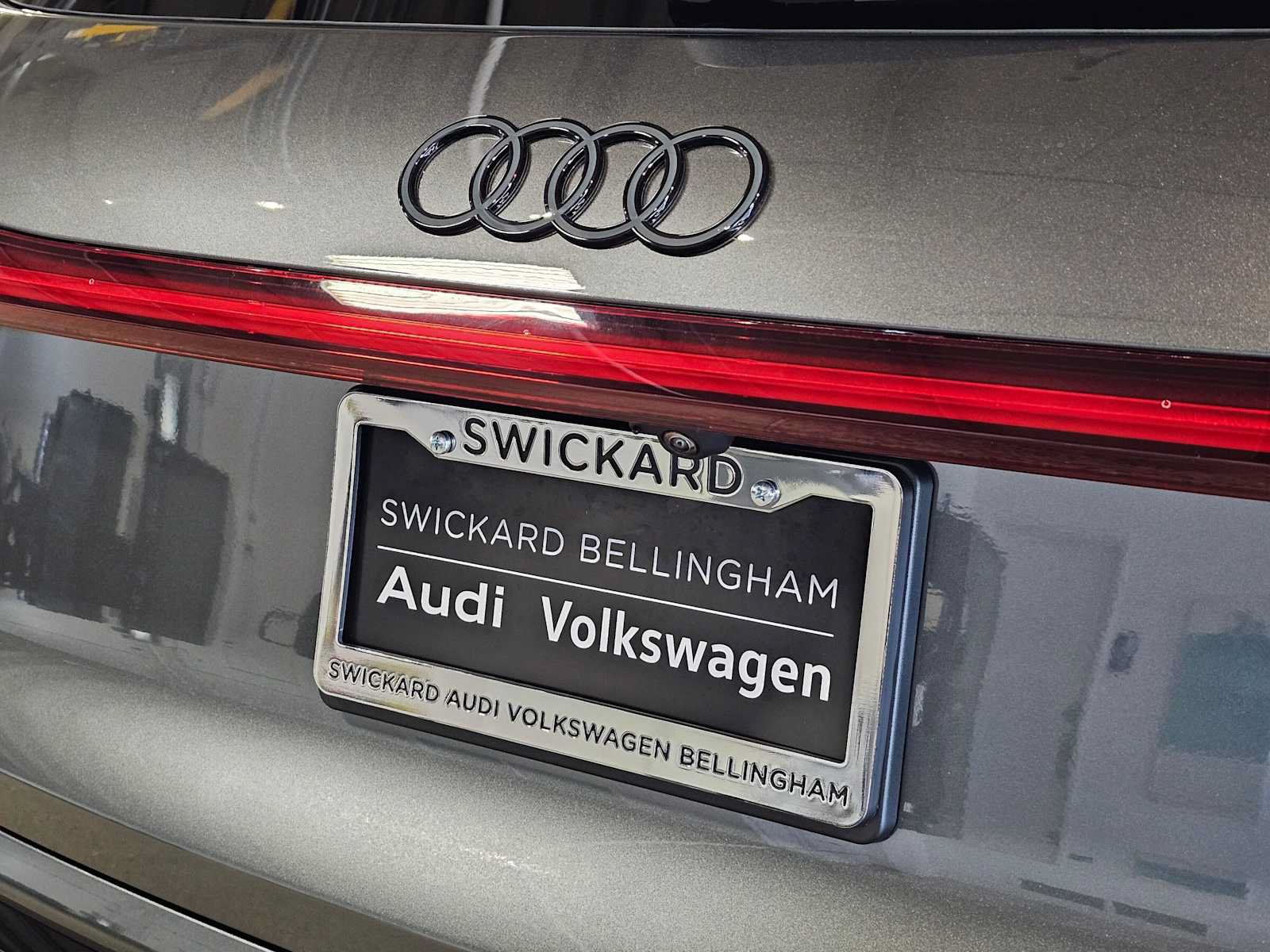 New 2026 Audi SQ5 Prestige AWD/4WD image 14