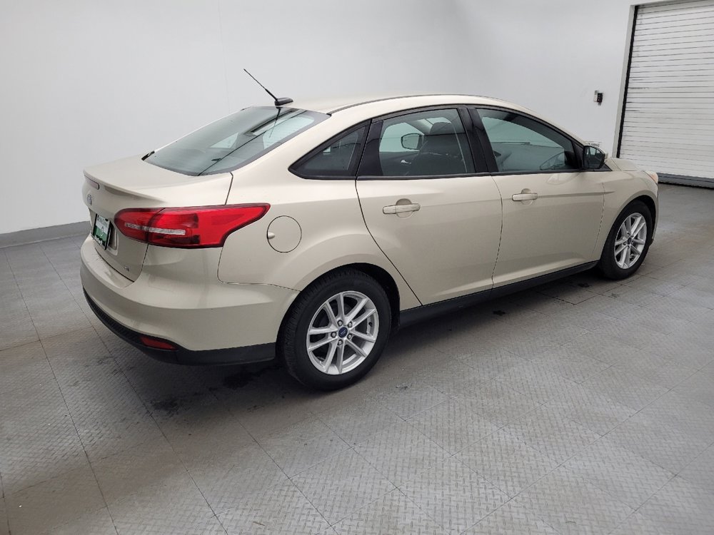 Used 2017 Ford Focus SE image 10