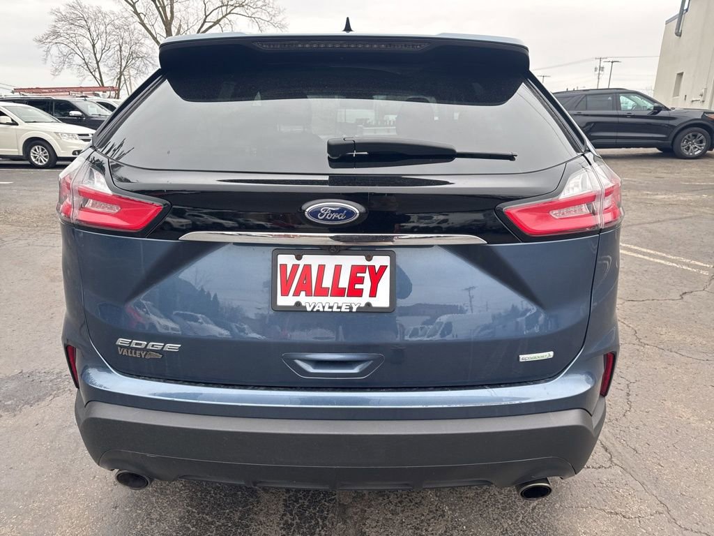 Certified 2019 Ford Edge SE image 9