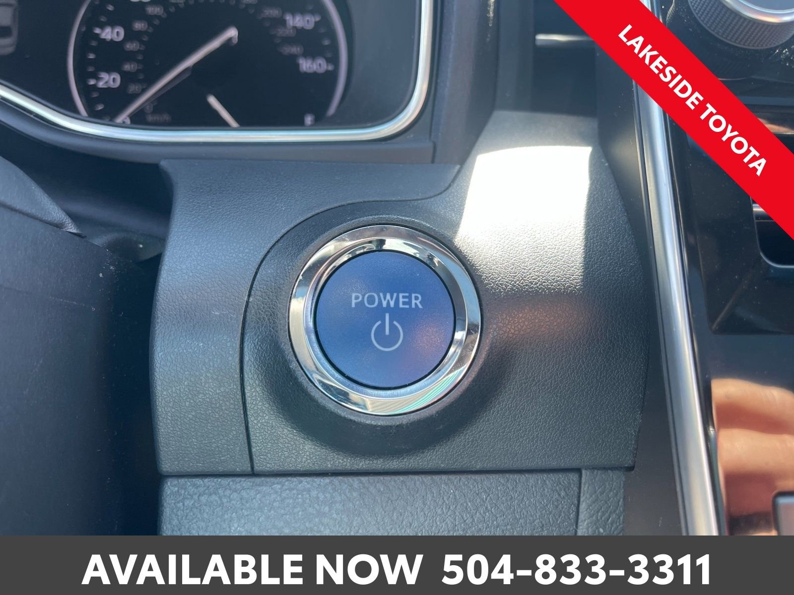 Used 2021 Toyota Avalon XLE w/ Moonroof Package image 36