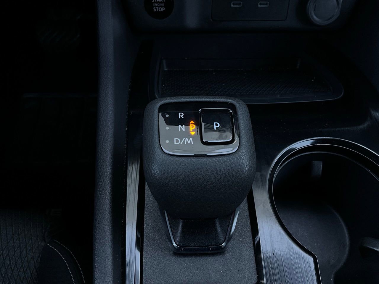 Used 2025 Nissan Rogue SV image 24