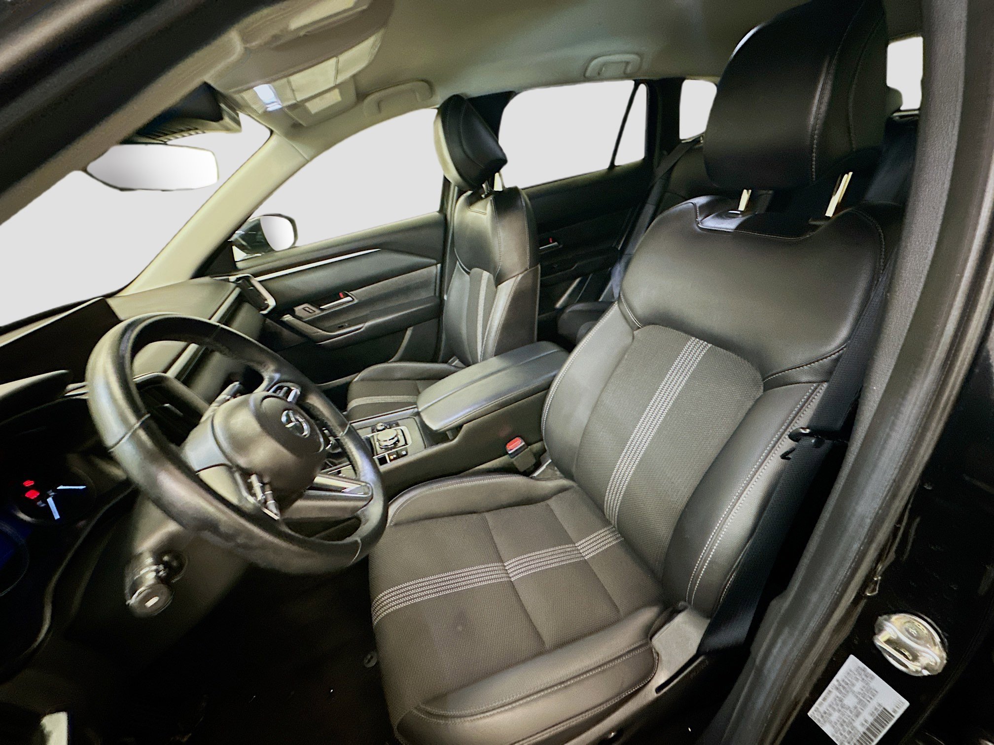 Used 2025 MAZDA CX-50 AWD 2.5 S w/ Preferred Package image 13