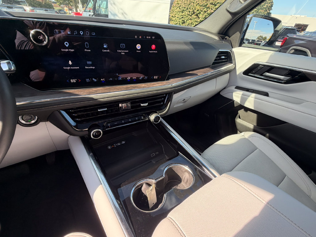 Certified 2025 Chevrolet Tahoe Premier AWD/4WD image 44