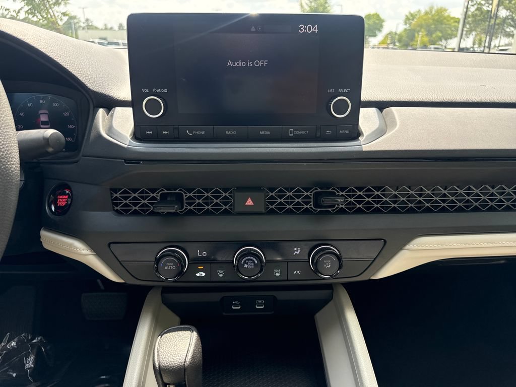 Used 2024 Honda Accord LX image 18